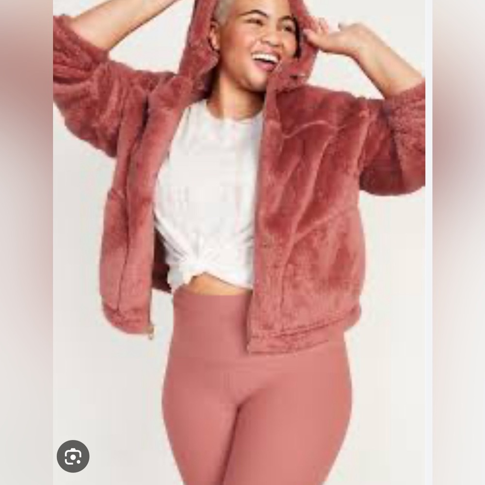 Old Navy Loose Cozy Sherpa Zip Hoodie